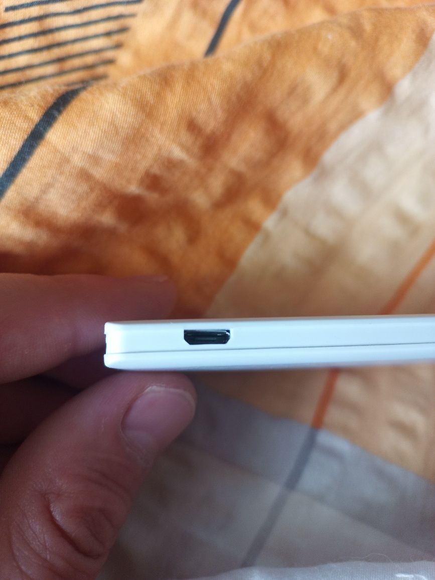 Повербанк на 1800 mAh