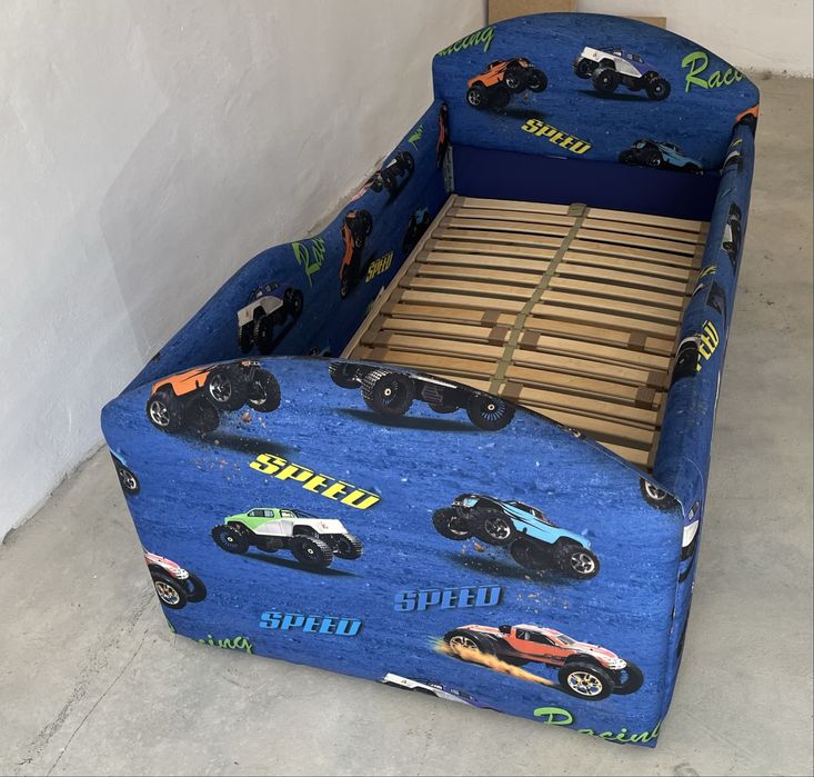 Łozko tapicerowane  dla dziecka 150x70