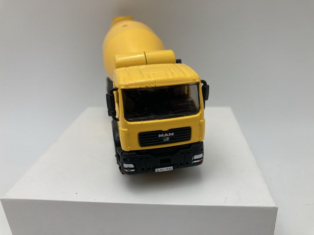 Siku betoniarka Man 3525 Super Serie Metall 1:55 Cement Mixer
