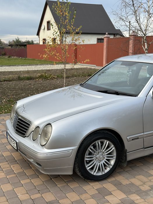 Mercedes-benz E210 2.7 diesel