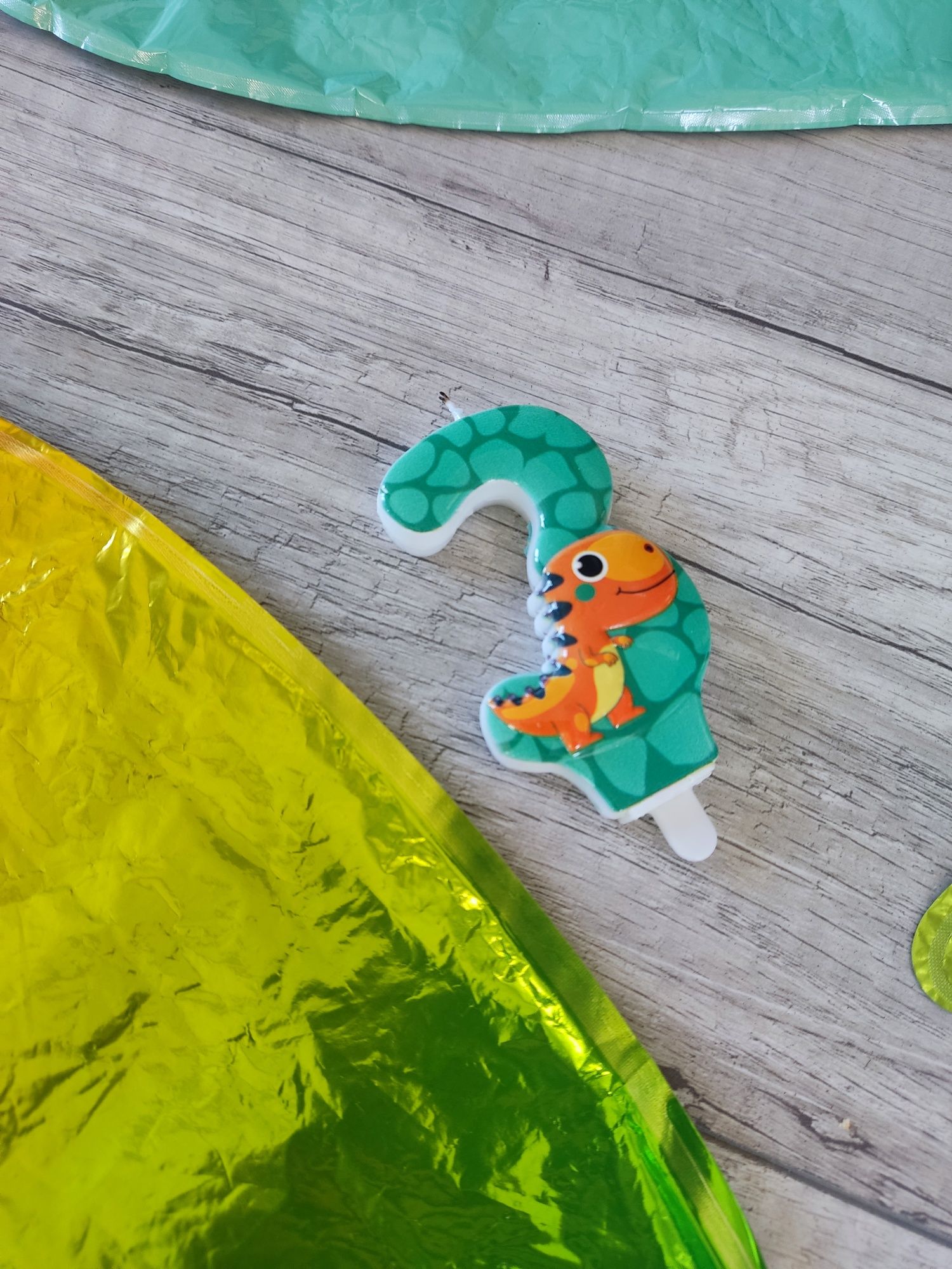Balony hel i świeczka 3 latka