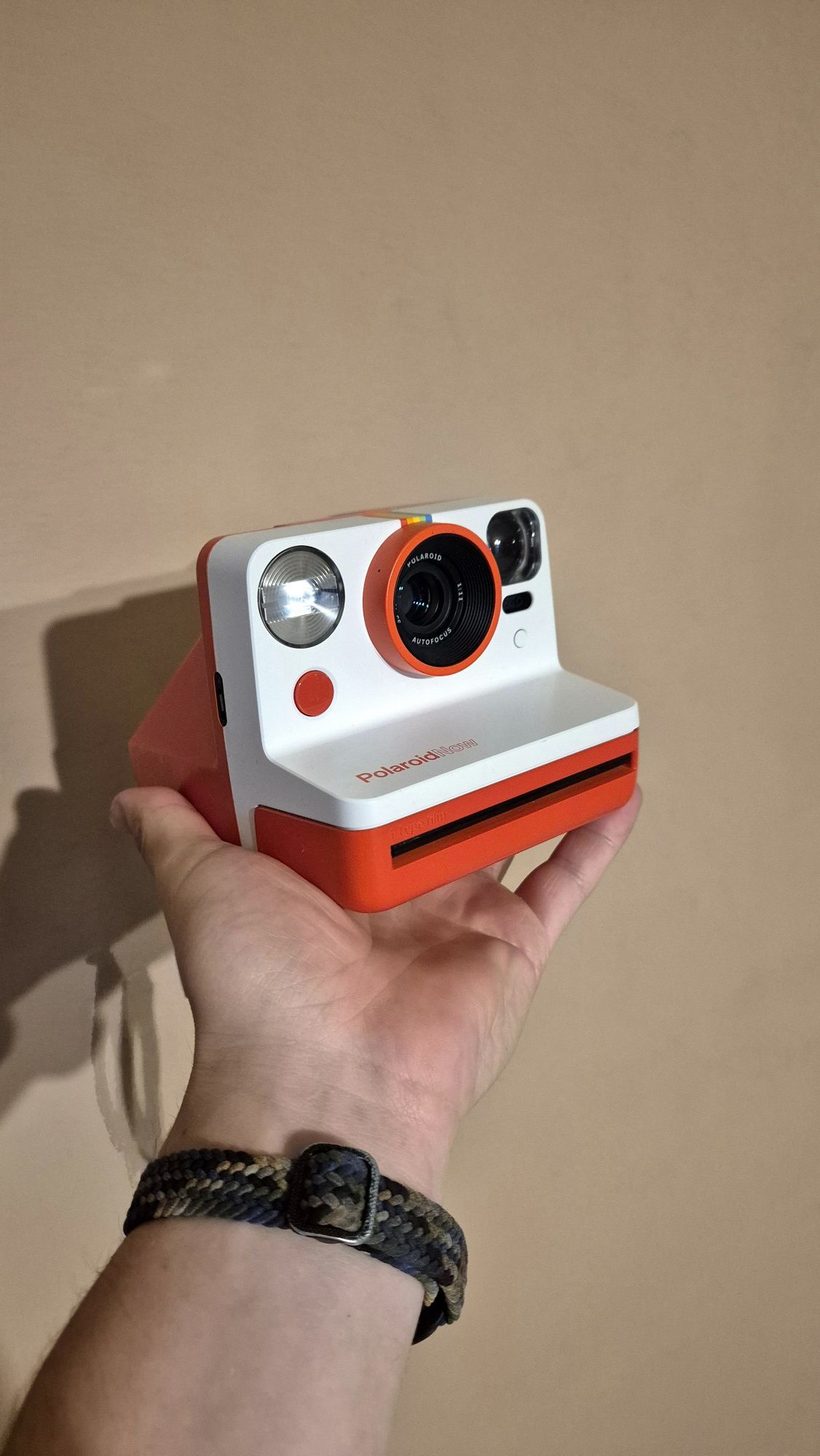 Продаю Polaroid now