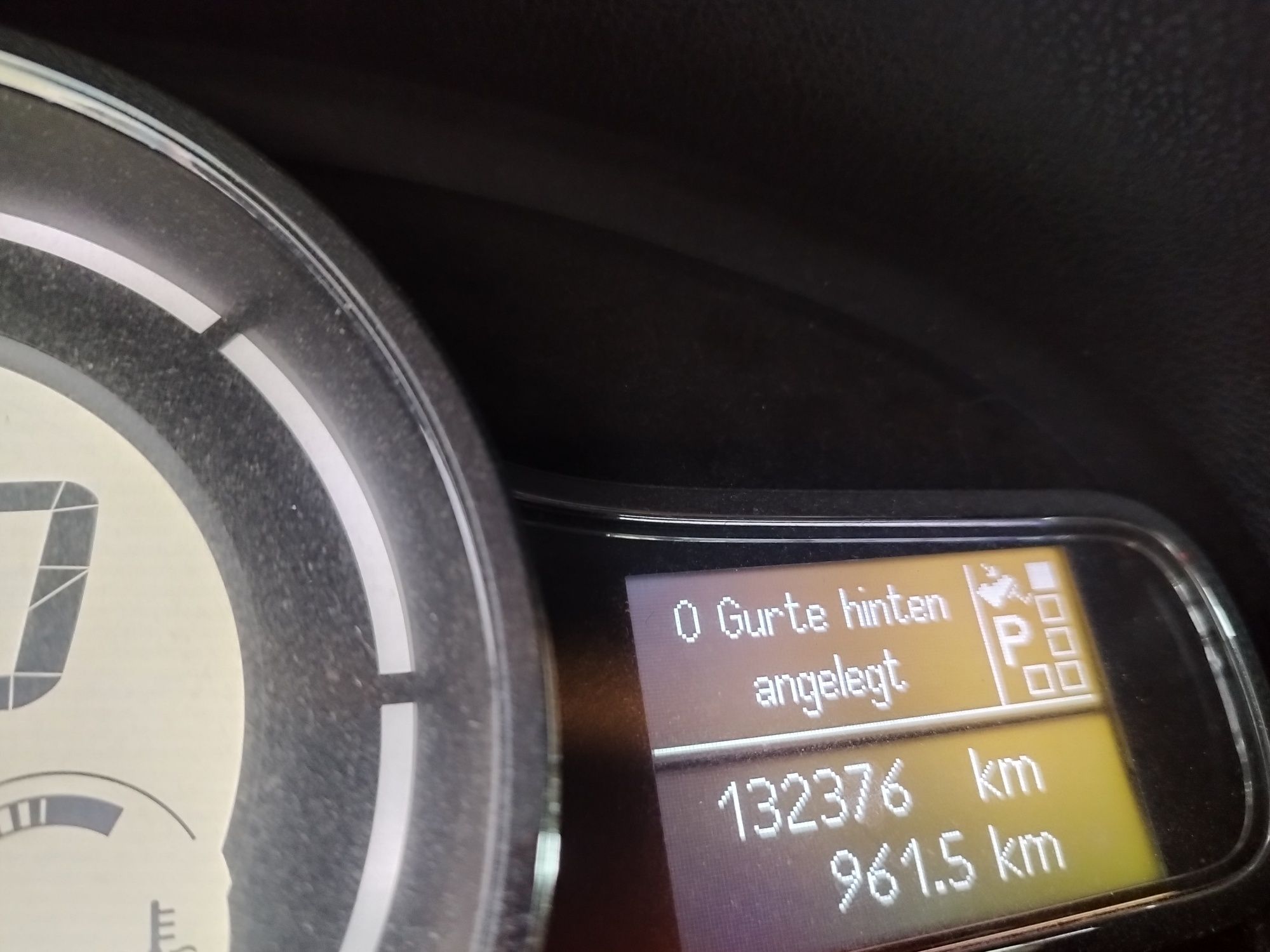 sprowadzona*zadbana*benzyna*automatyczna skrzynia biegow*zapraszam *