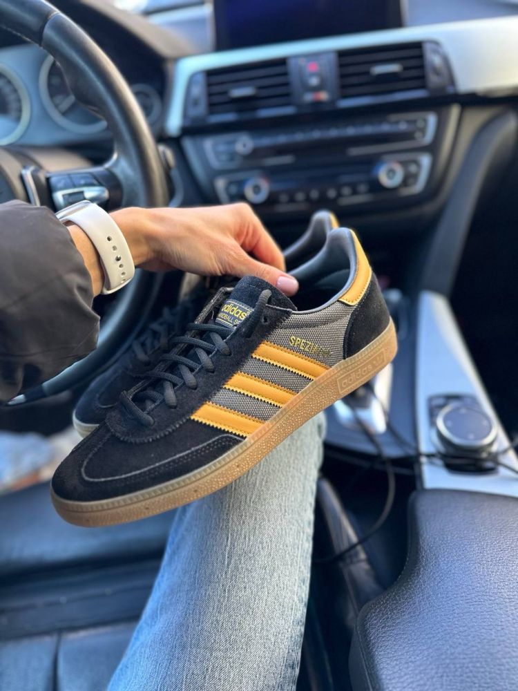 Оригінальні чоловічі кросівки Adidas Handball Spezial IF9528