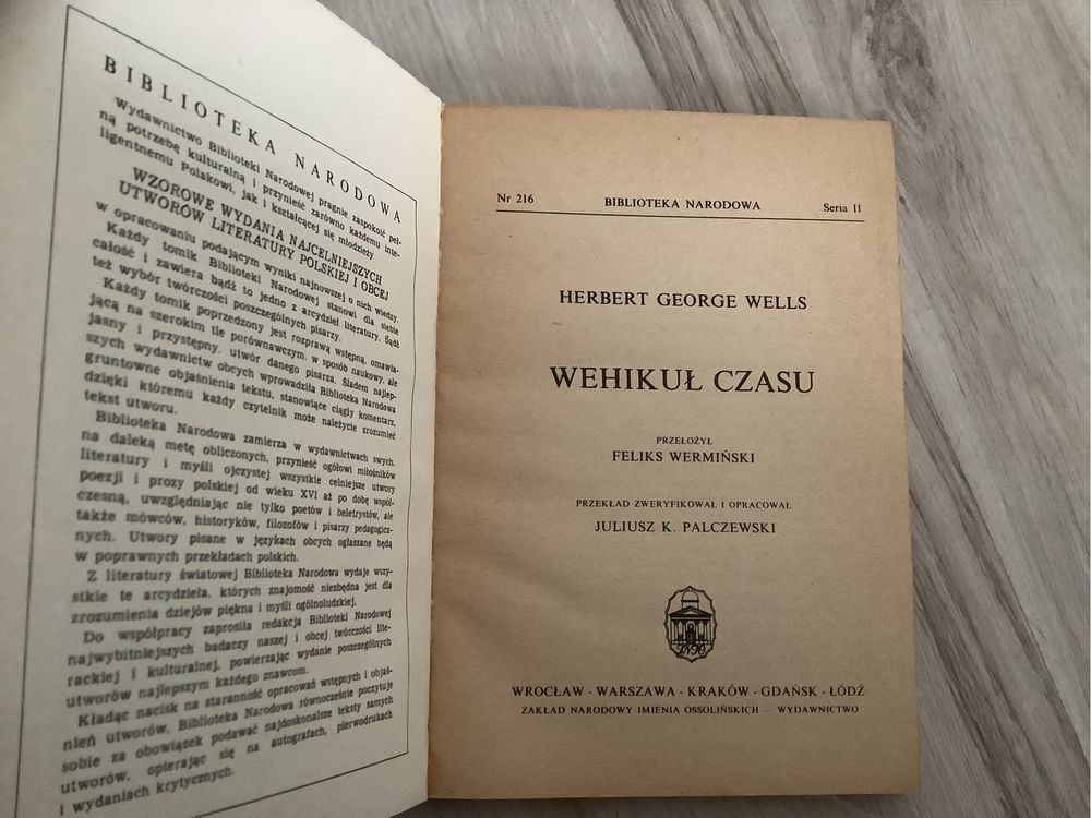Herbert George Wells Wehikuł czasu Ossolineum opracowanie