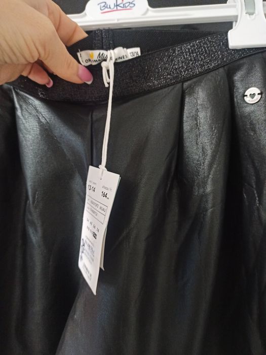 Шорти шкіряні бермути ,размір м