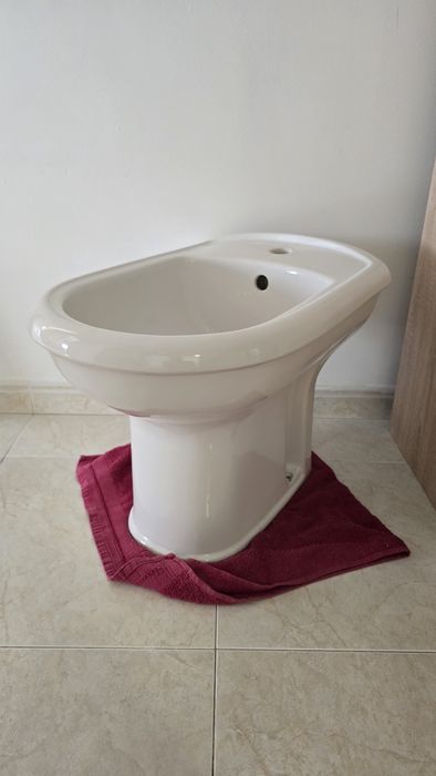 Bidé sem torneira