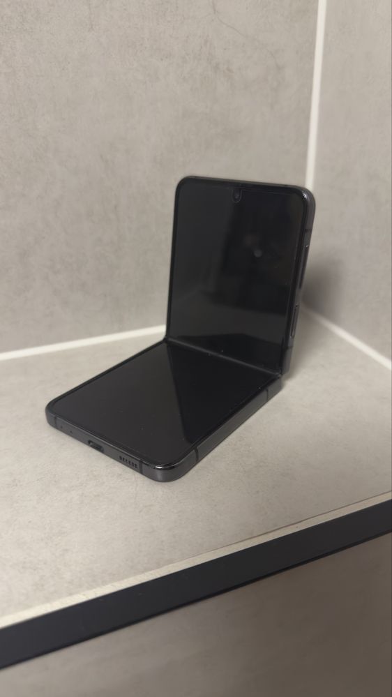 Samsung galaxy z flip 4 256 GB