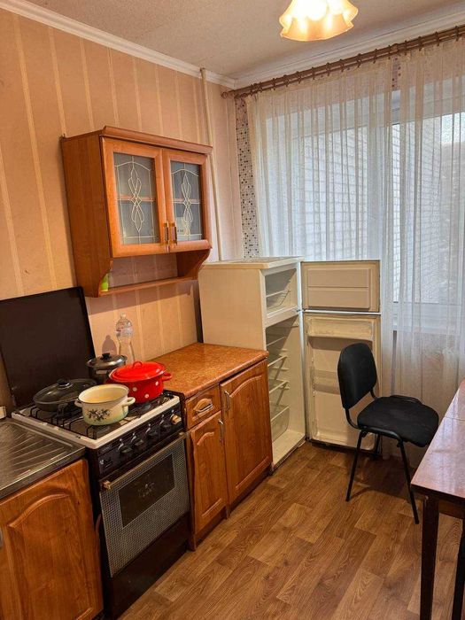 Сдам 1 комнатную квартиру центр ул. Академика Писаржевского