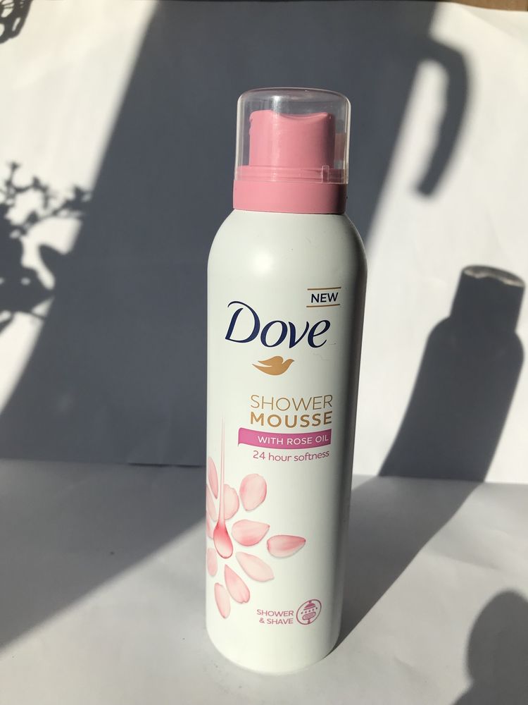 Shower Mousse mus do mycia ciała z olejkiem różanym 200ml