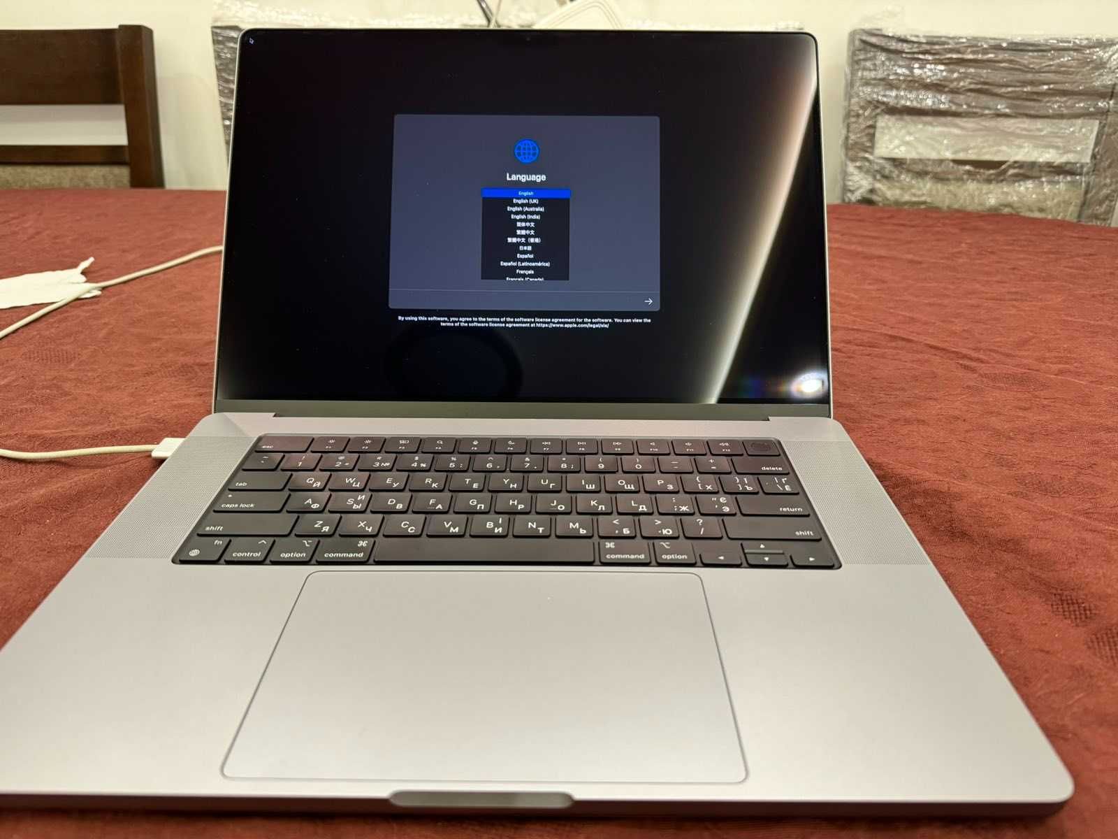 Macbook M1 Pro 2021 16 A2485 Space Grey айклауд на запчасті