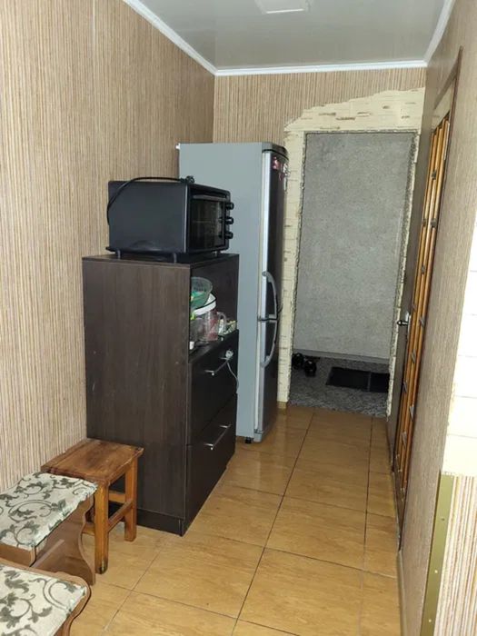 Продається квартира у м. Кропивницький з меблями та технікою.