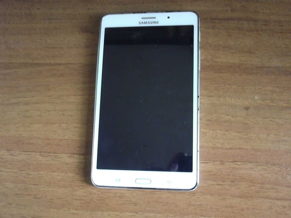 Планшет Samsung Galaxy Tab 4 7.0 8GB 3G (SM-T231).