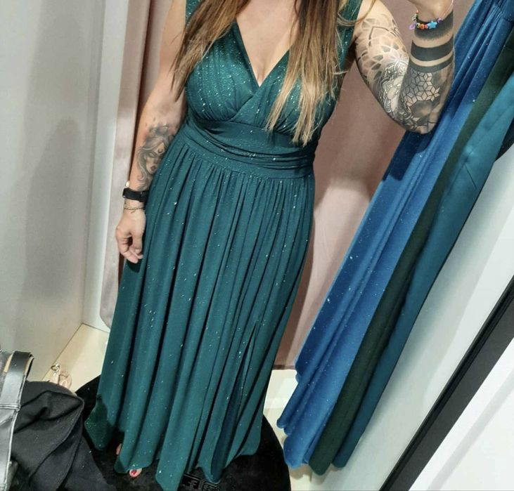 Piękna  sukienka butelkowa zieleń długa rozcięcie wesele rozm M