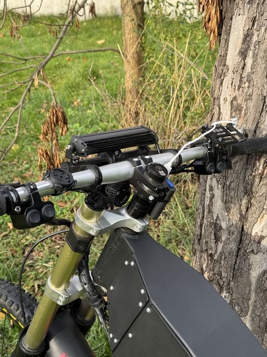 Rower elektryczny na ramie bearebike russel