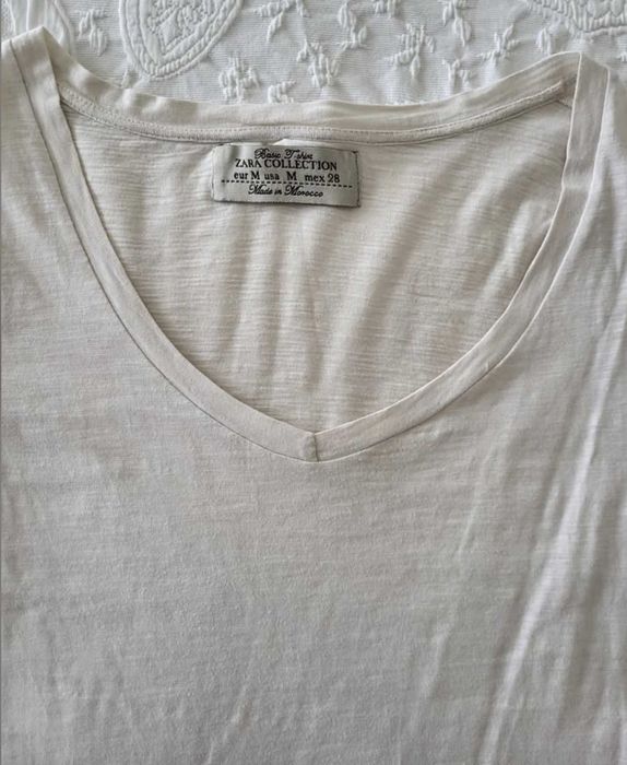 T-shirt Zara manga curta, branca, tamanho M