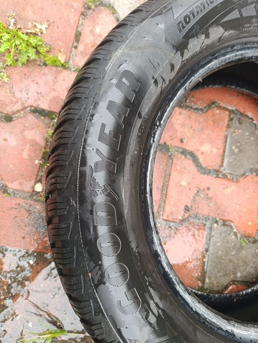 Opony zimowe 2x Goodyear ultragrip i 2 x kleber krisalp hp3 195/65/15