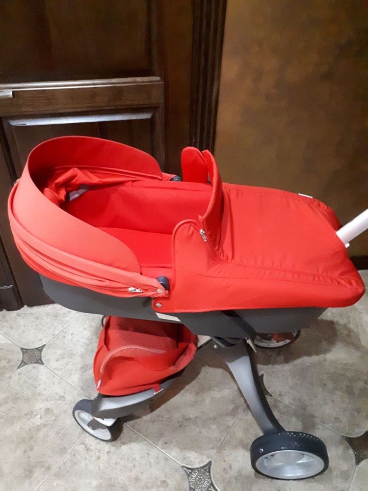 Коляска Stokke Xplory v4 2в1