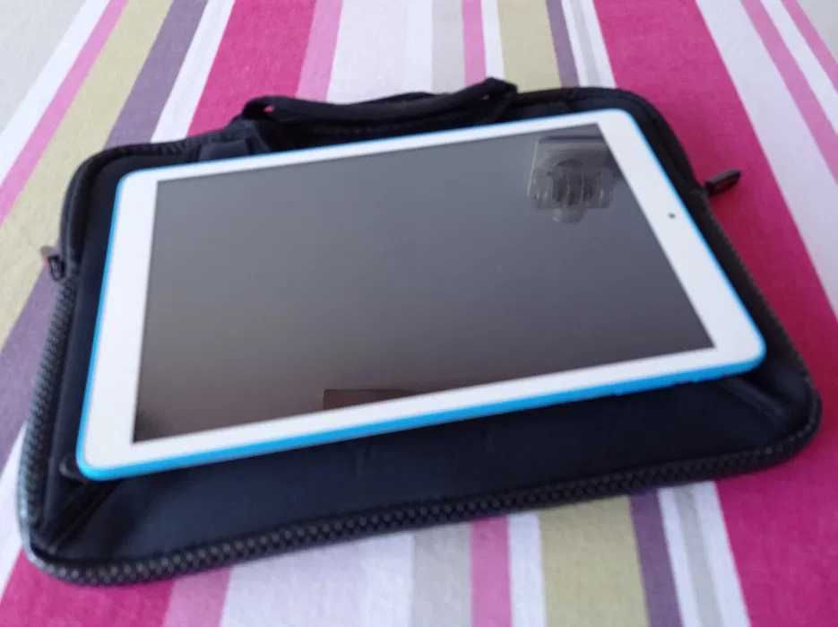 Bolsa tablet ate 10 pol