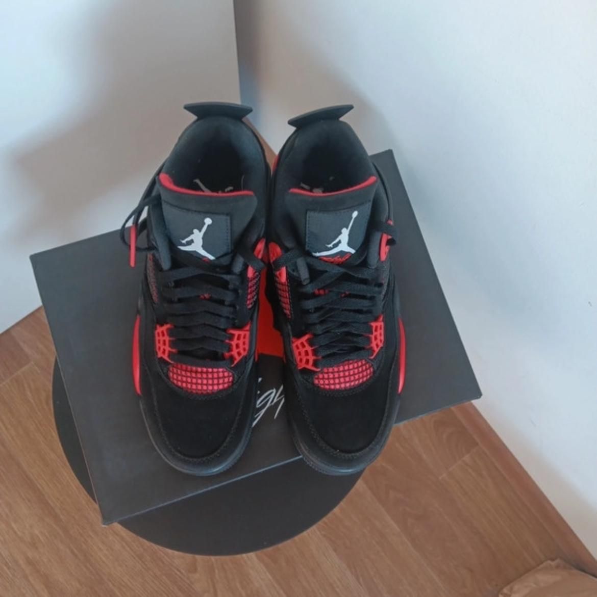 Damskie Jordan 4 red black sneakersy stylowe wygodne nowe 37,5
