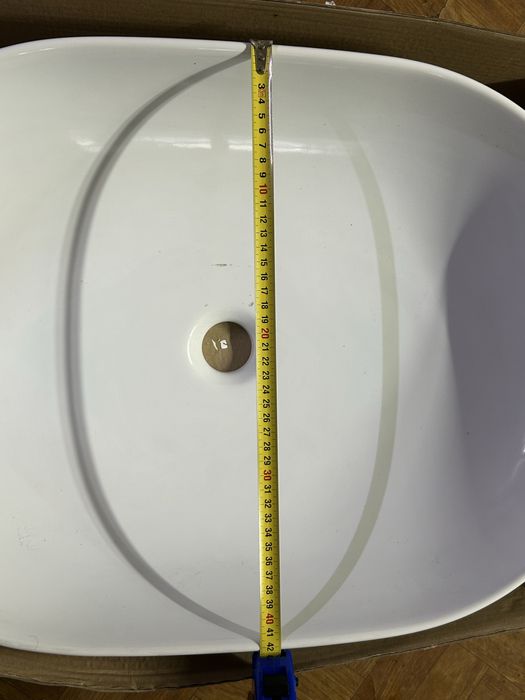 Умивальник у ванну кімнату