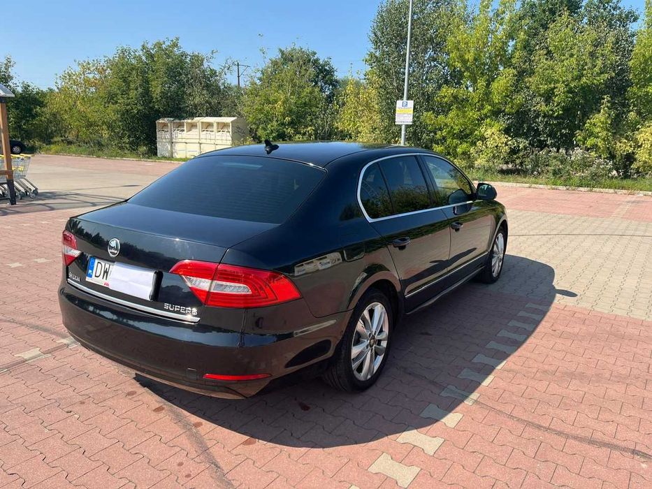 Sprzedam zadbaną Skodę Superb 2 Liftback 2.0 TDI DSG