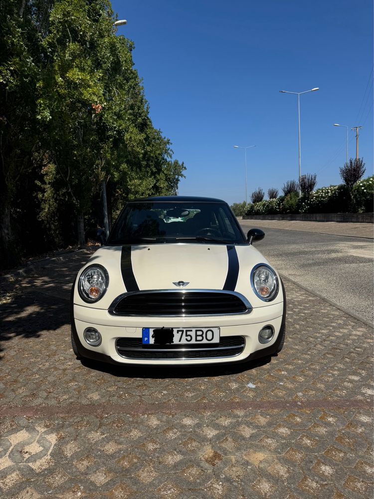 MINI 3 portas Cooper D