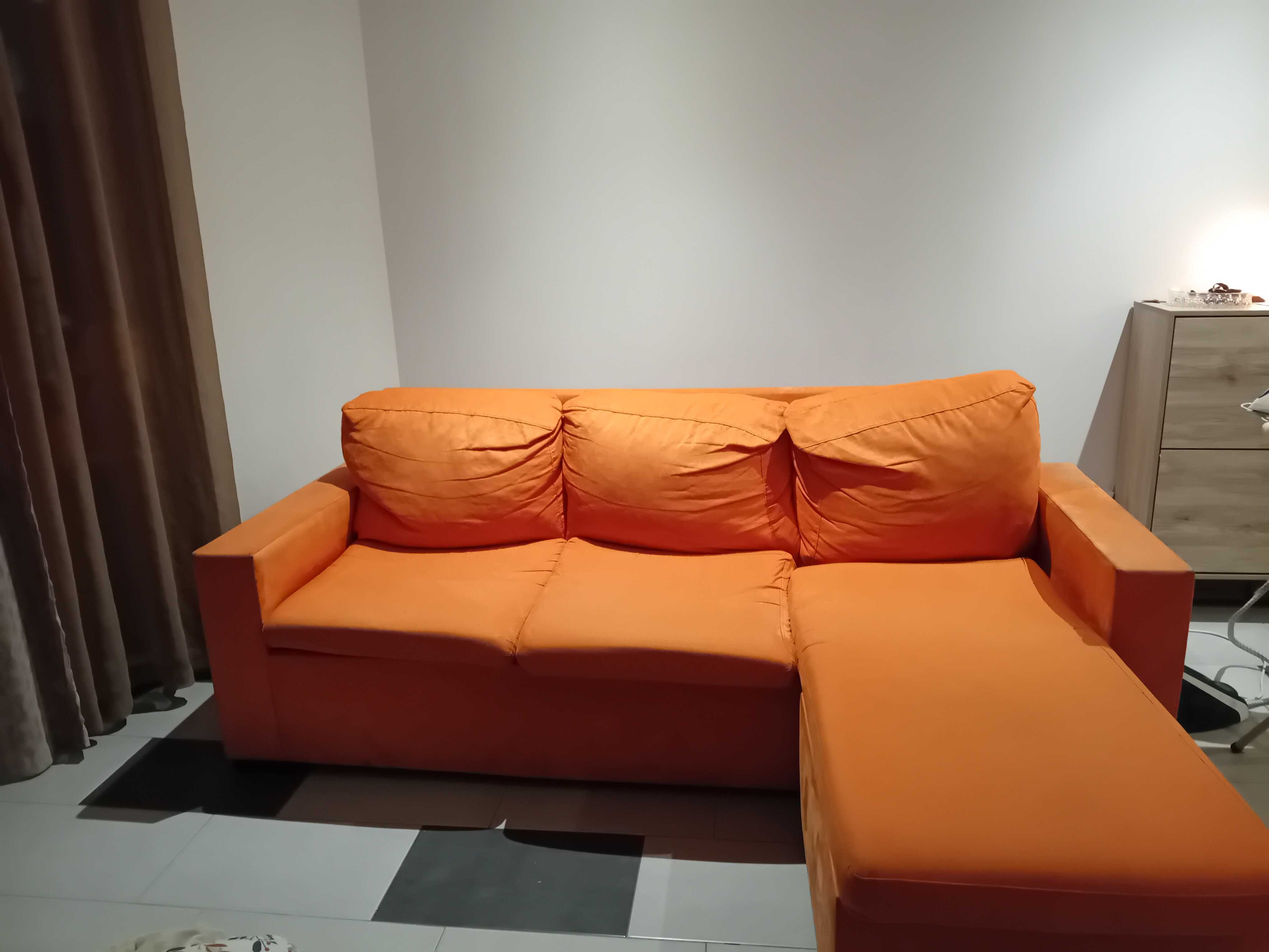 Sofa com chaiselong em bom estado
