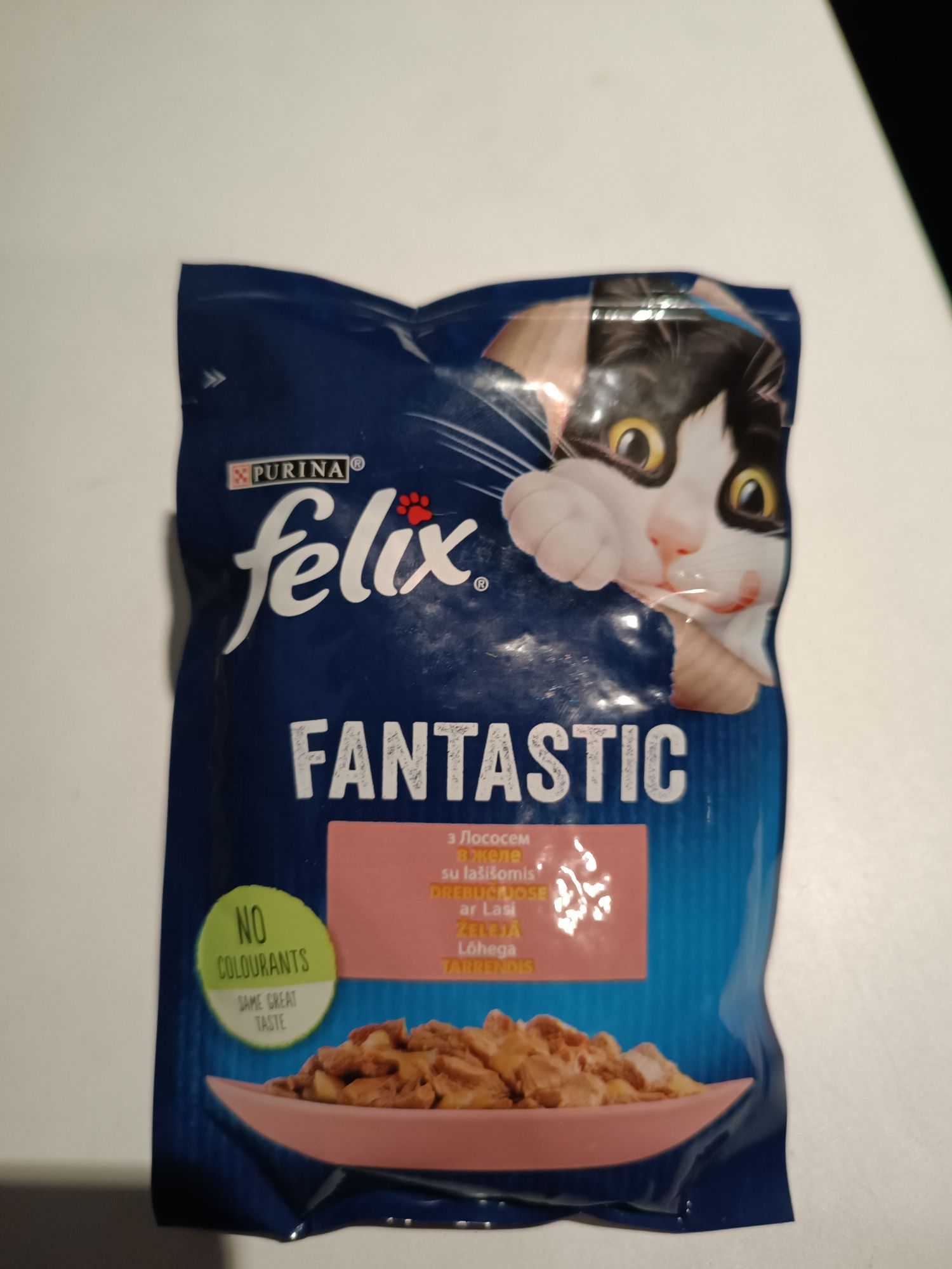 Продам корм для котів Felix