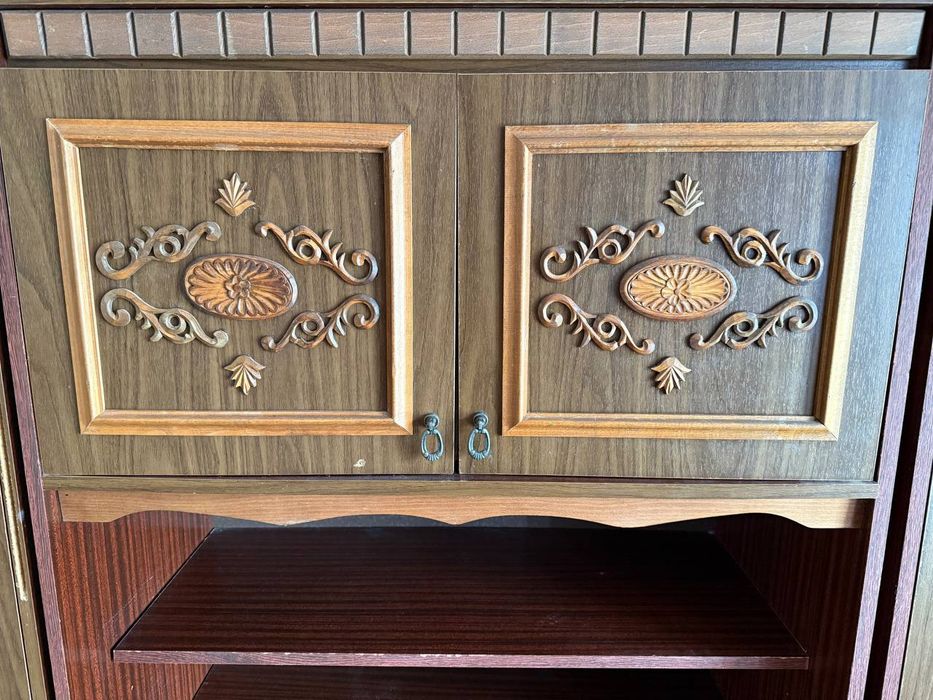 Шафа, меблева стінка, вінтажний шкаф