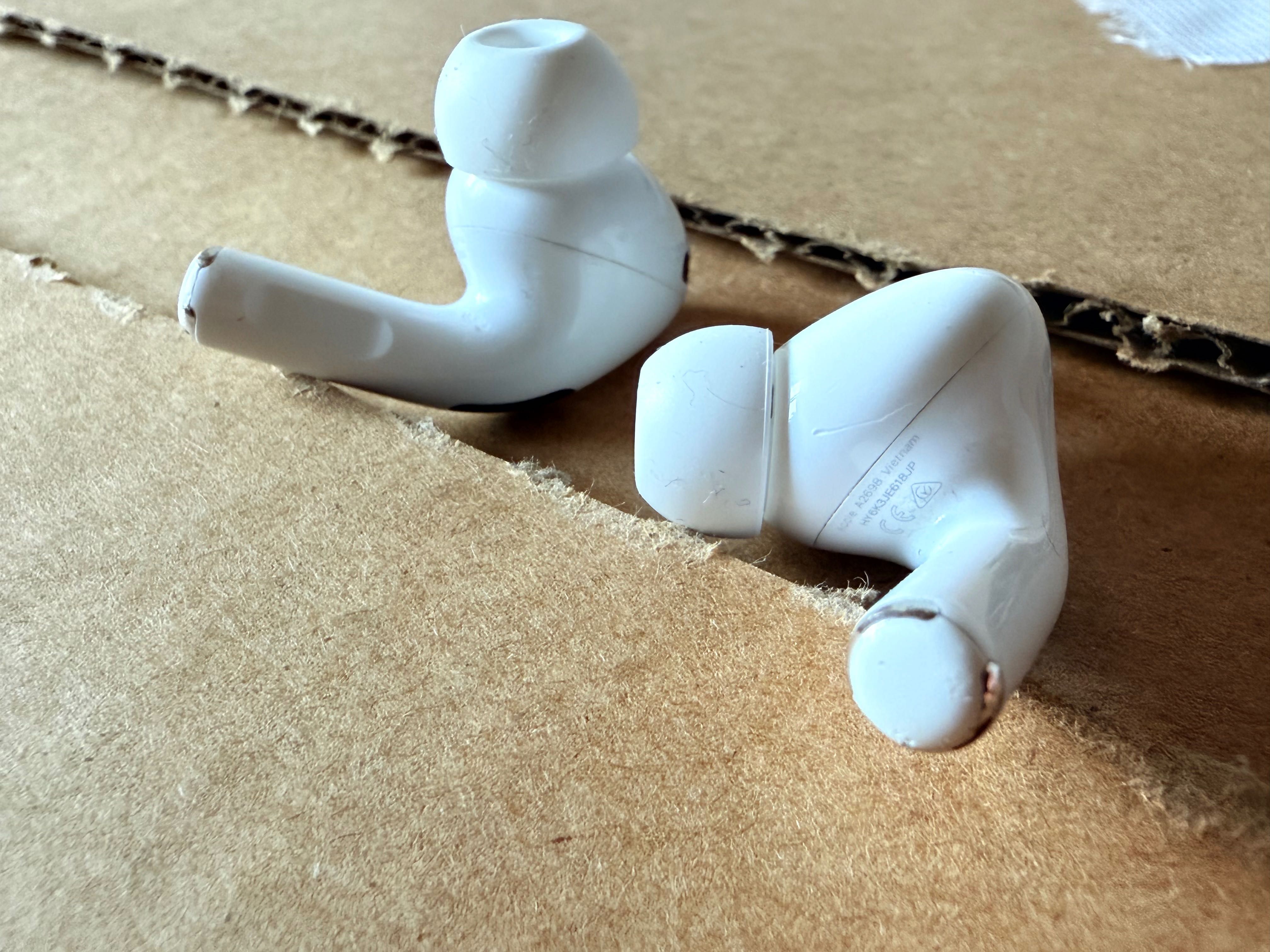 Oryginalna prawa lewa słuchawka AirPods Pro 2 Lightning Apple a2699