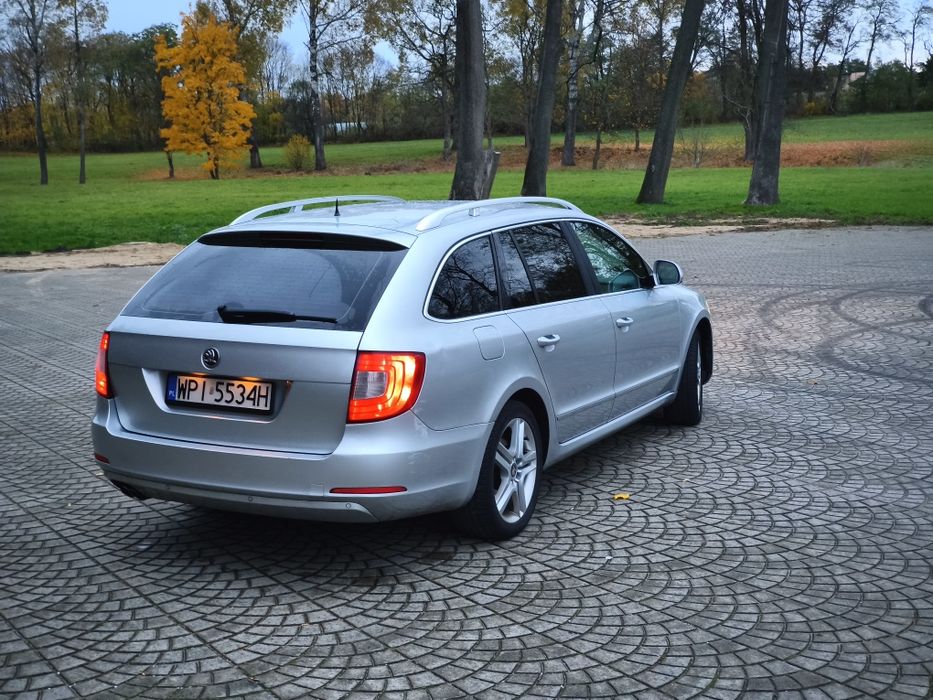 Skoda superb/2011 rok/2.0 TDI/DSG