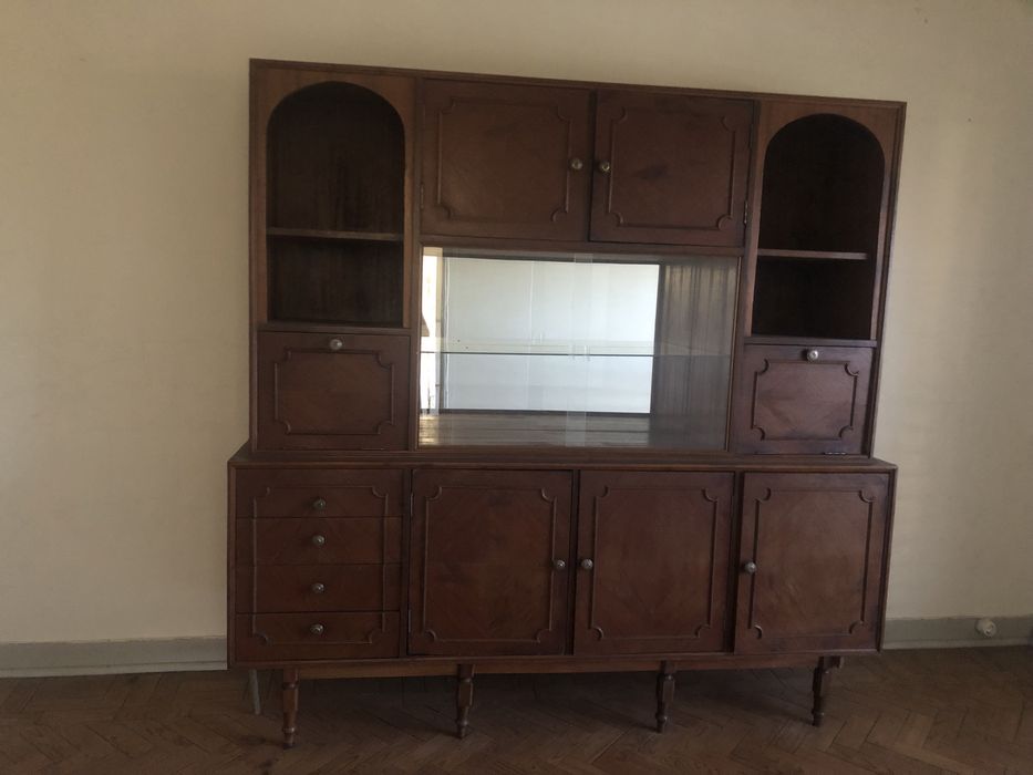 Maquina para lojas e movel sala bom estado