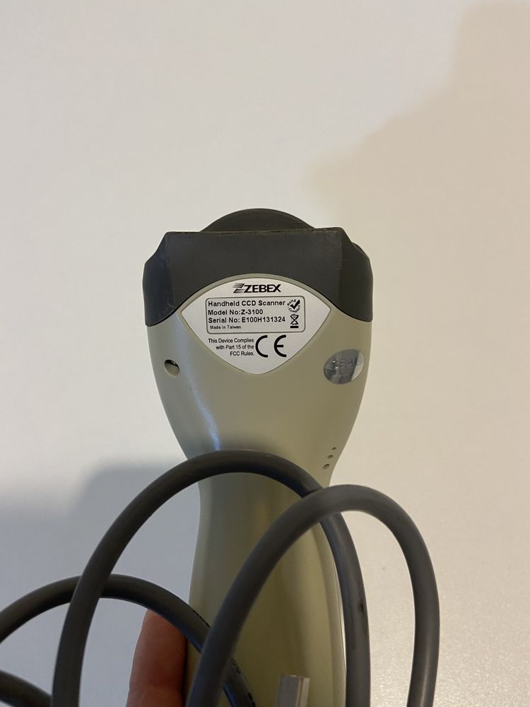 Ручний сканер штрих-кодів Zebex Z-3100 підключення USB