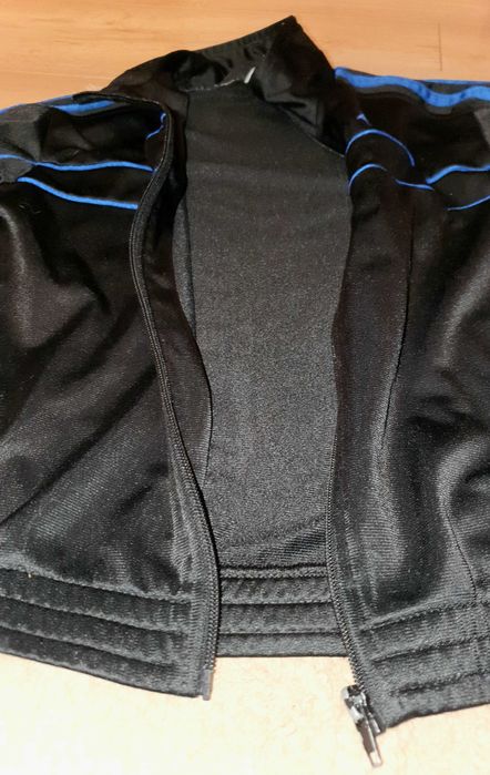 Chłopięca bluza sportowa od Dutchy