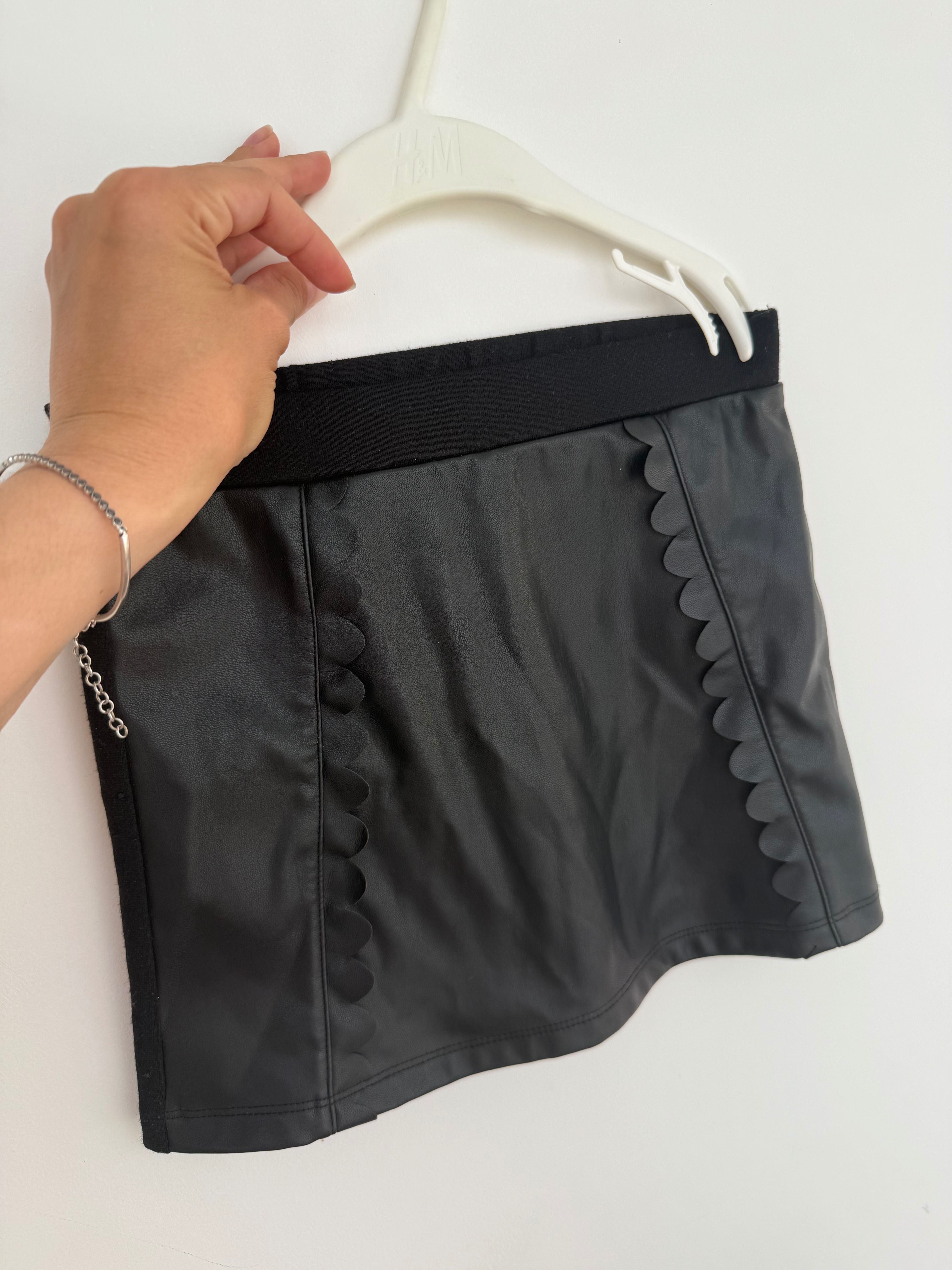 Спідниця шкіряна River island  для дівчинки