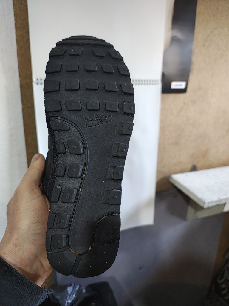 Buty sportowe Nike. Rozmiar 41 wkładka 26cm.