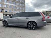 Продам автомобіль вихідного дня Volvo v 50