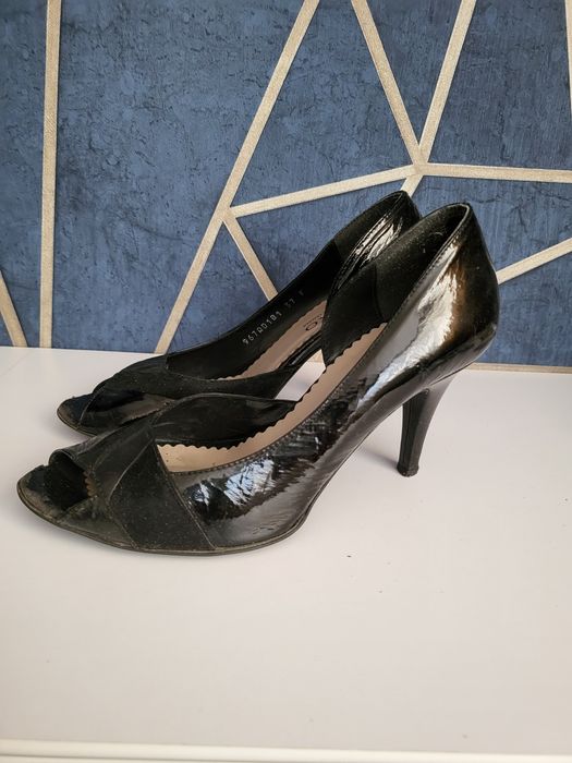 Ryłko buty na obcasie z odkrytymi palcami