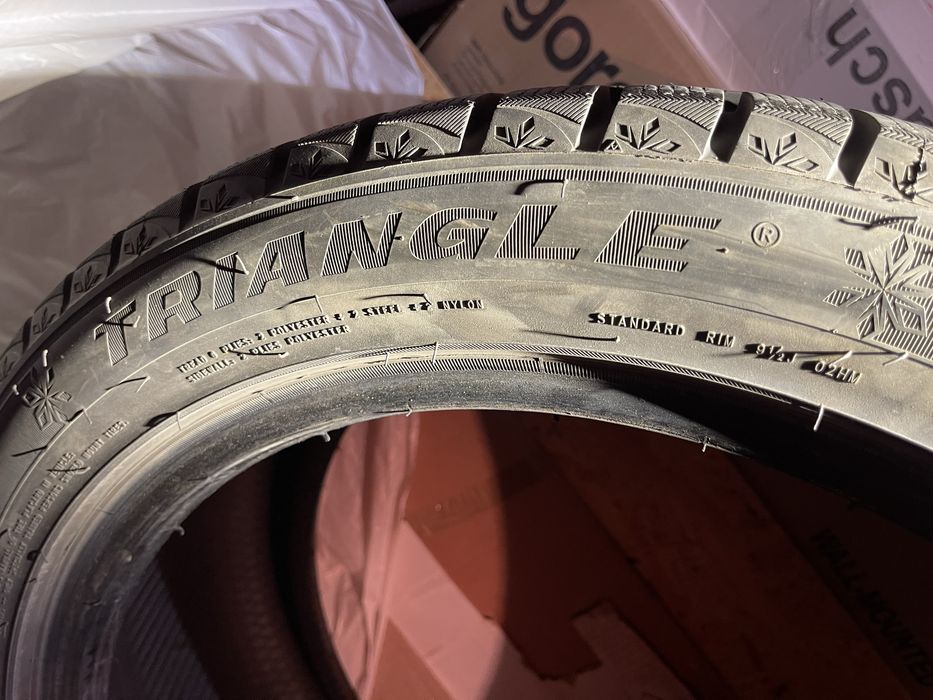 Зимова Резина 245/40 R19 + 275/40 R19 (комплект)