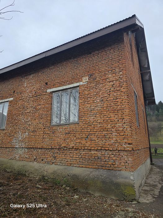 Продам будинок мансадного типу,літня кухня, в мальовничому місці!го