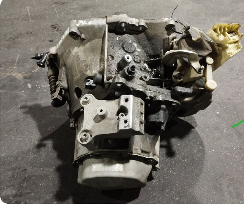 Caixa velocidades Peugeot 208 1.6Hdi