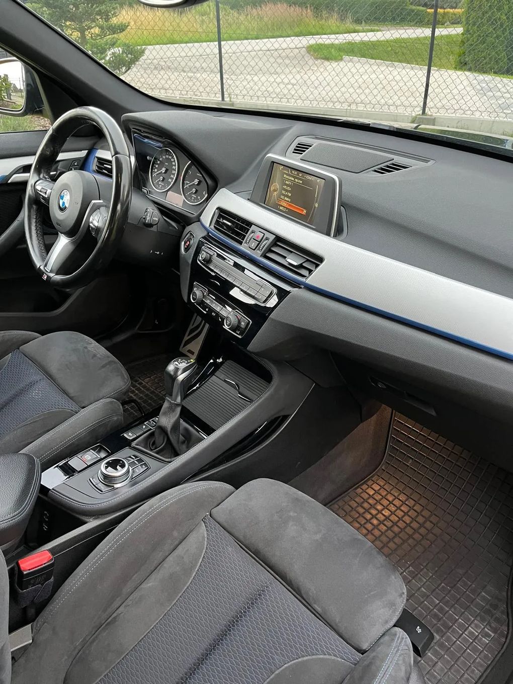 BMW X1 M-pakie Piękna bez wkładu.Totalny oryginał. Pełen serwis do końca.