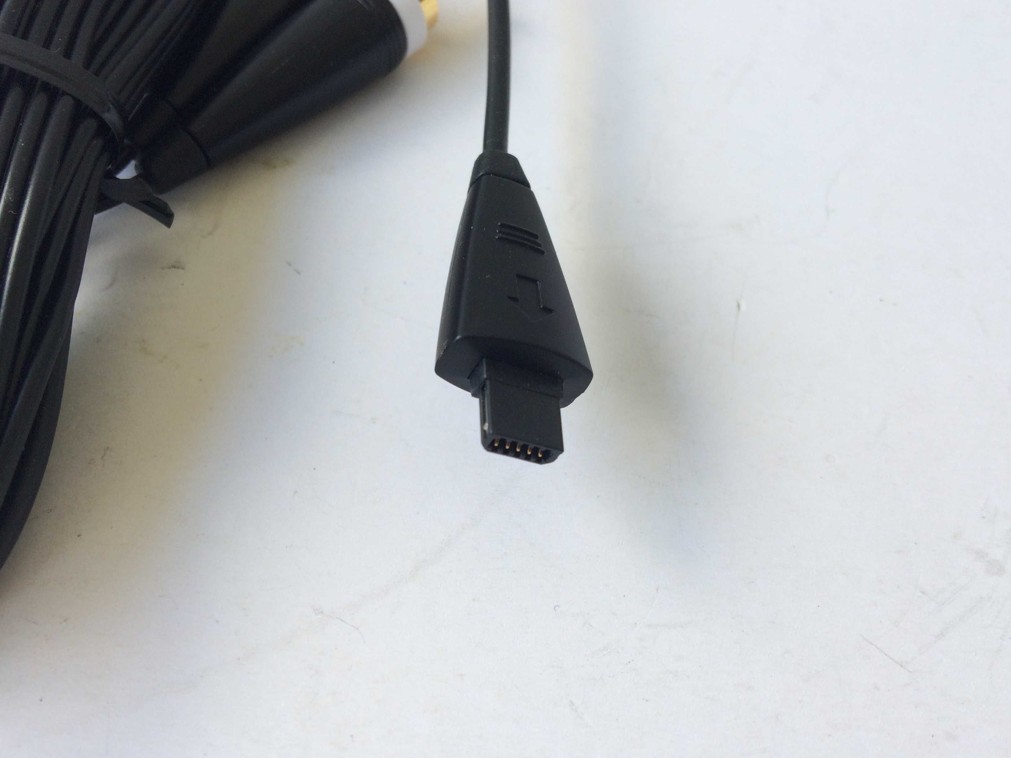 Kabel, Przewód TV OUT / 3x RCA (cinch)