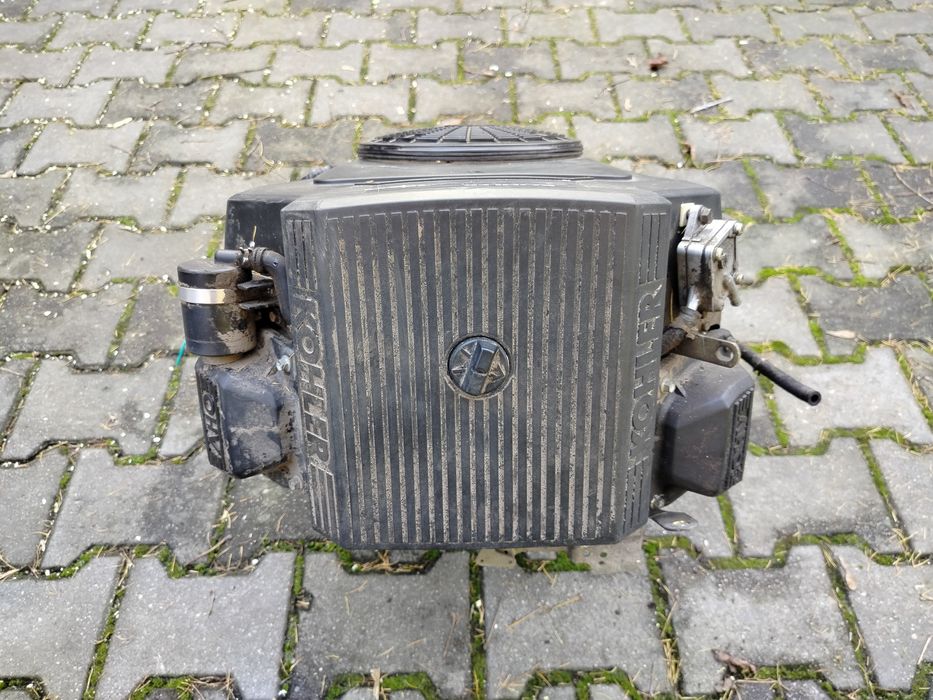 Silnik traktorka kosiarki Kohler 2 cylindry