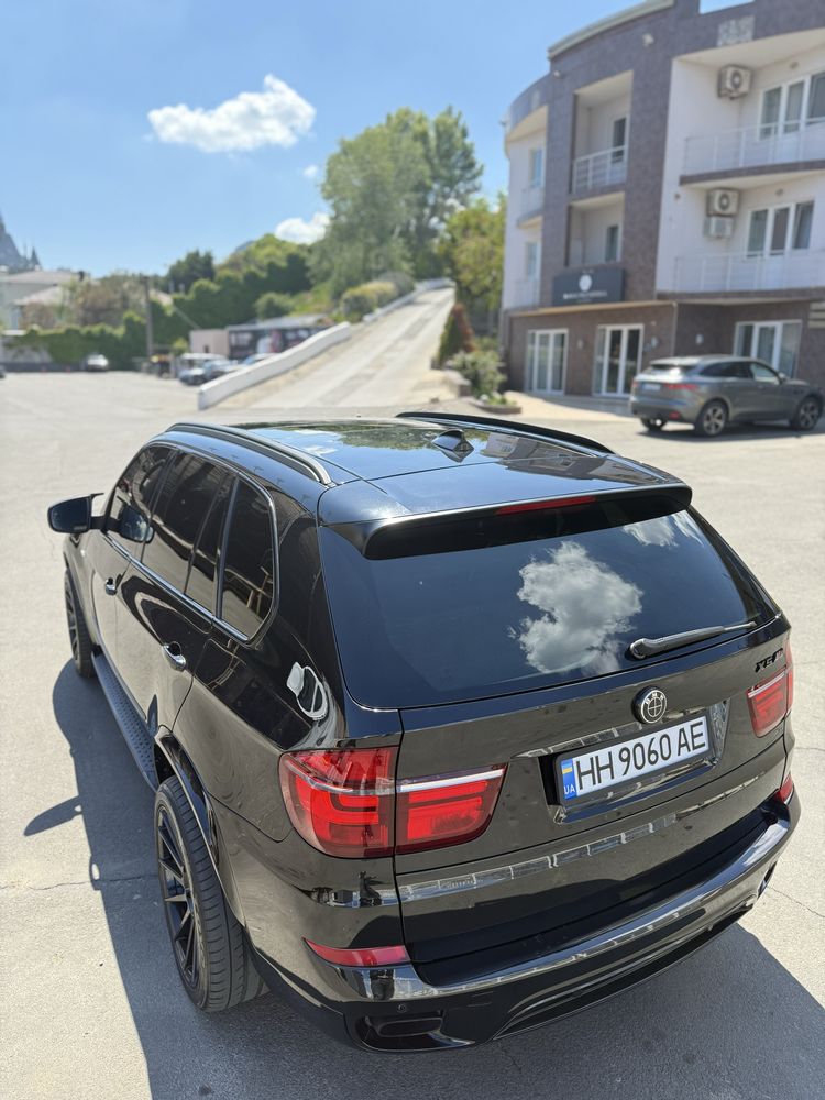 Продам BMW X-5 2012 рік