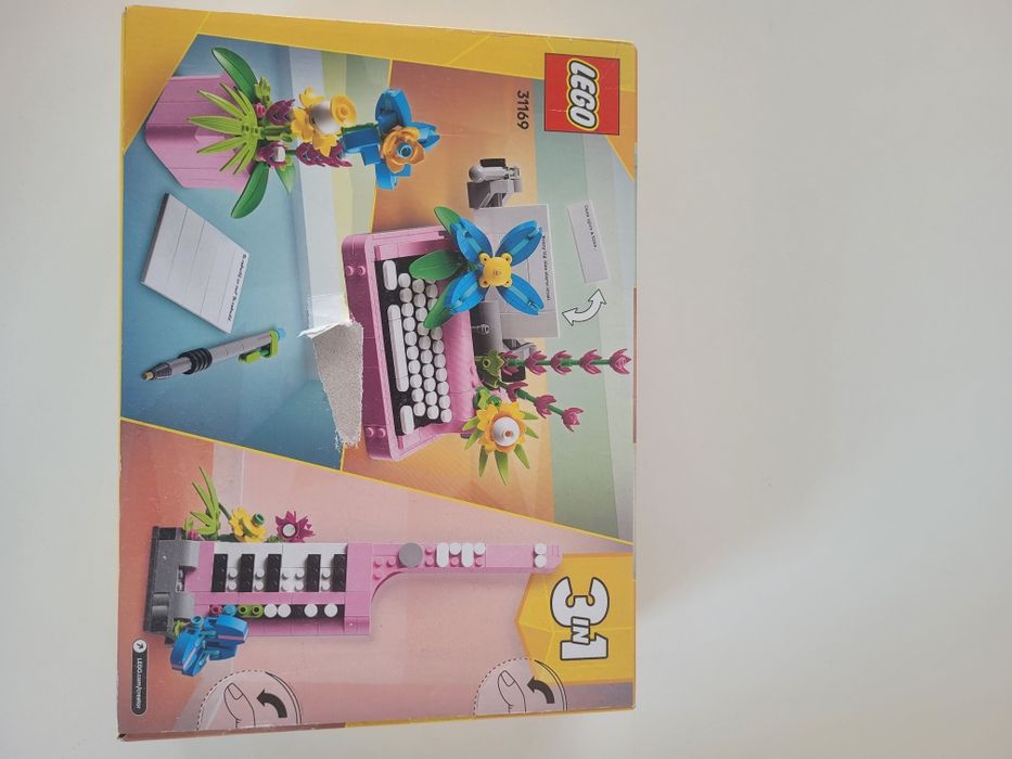LEGO 31169 Creator 3 w 1 Maszyna do pisania z kwiatami