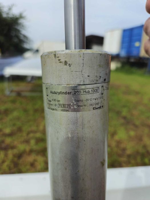 Klapa dymowa  świetlik