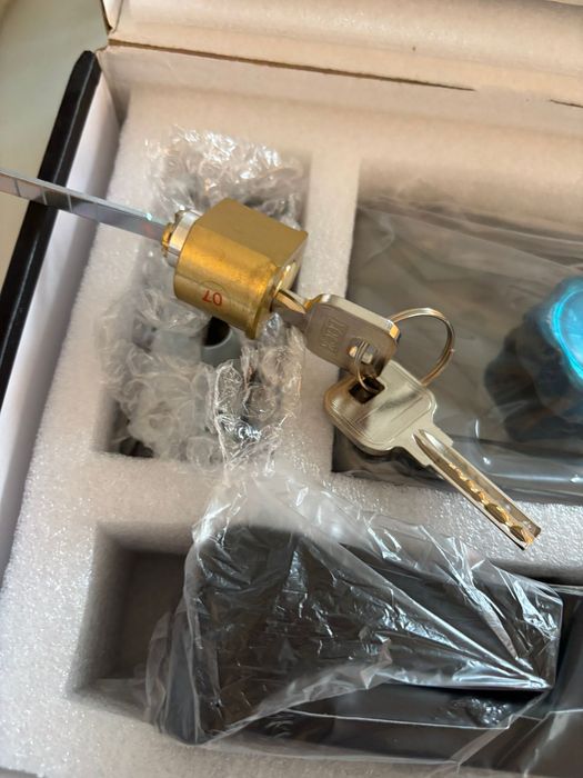 Fechadura portão intelegent look