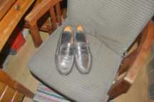 Sapatos em pele e sola de couro nº 42